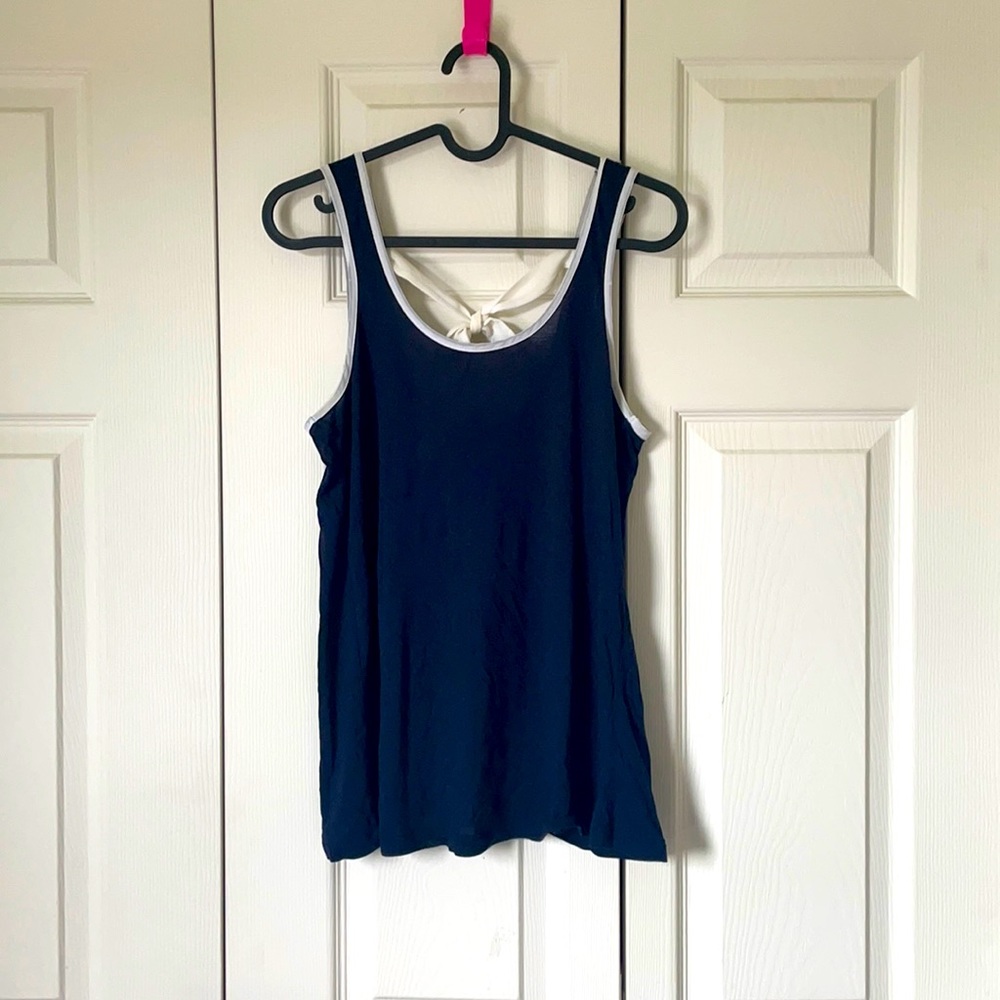 Navy blue tank top Super soft Open back and ribbon